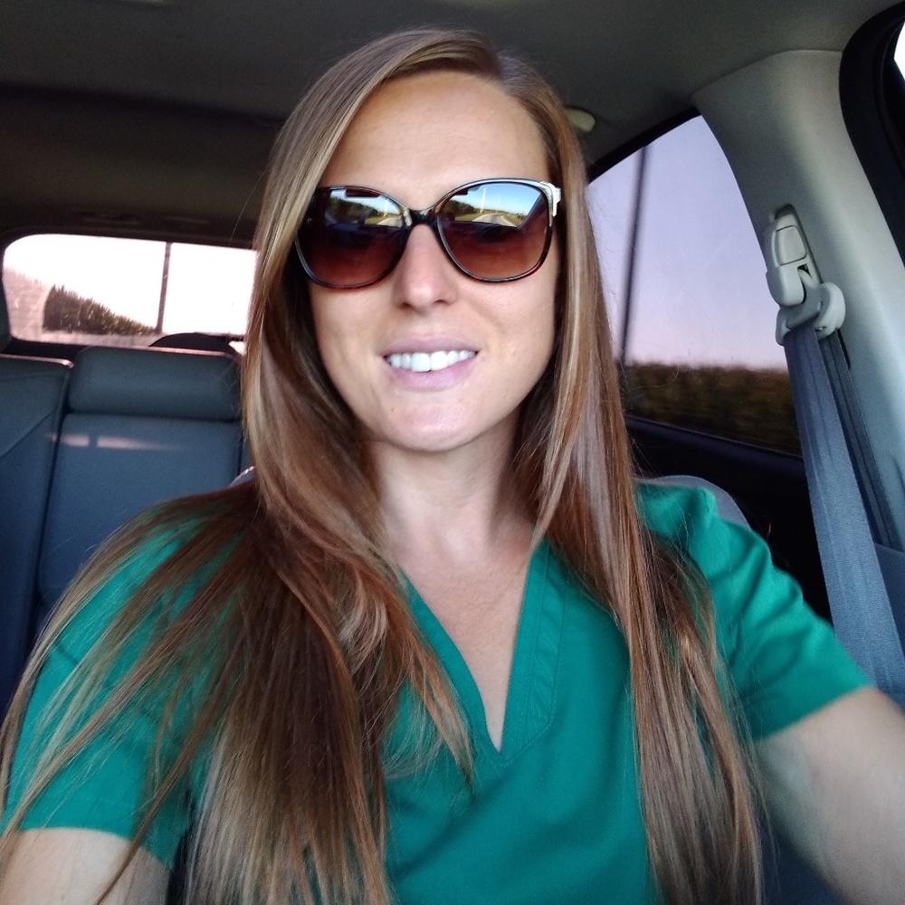 Meet your Posher, Brittany